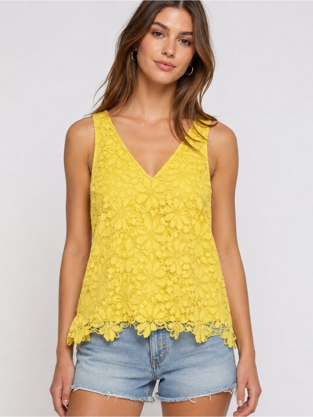 BB Dakota Yellow Floral Lace Sleeveless Top – Size S